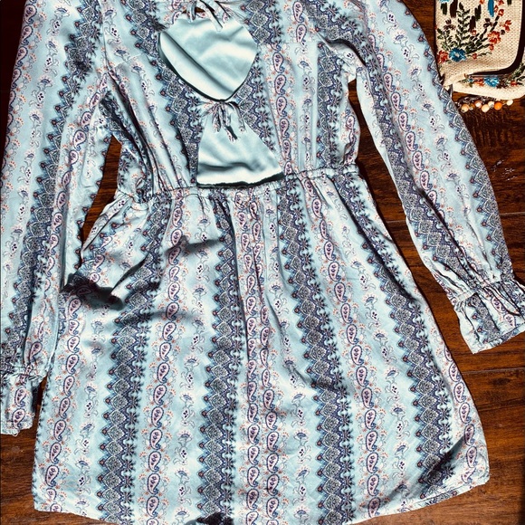 Womens Blue Paisley Style Dress - Picture 2 of 2